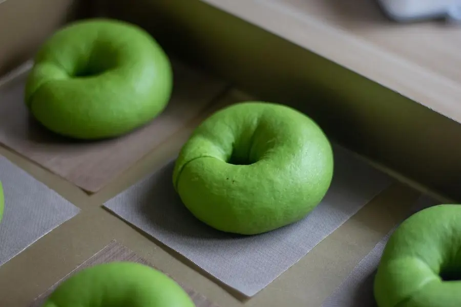 Matcha orange peel/honey bean cheese bagel  small fresh sweet  oven step 0