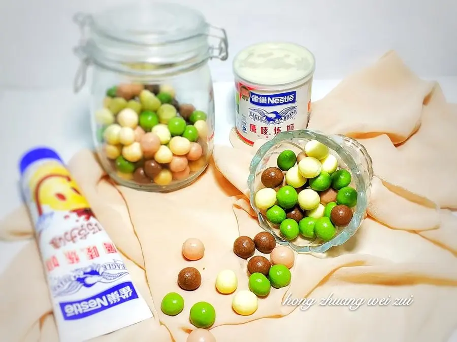 Small fresh and multi-flavored toffee - Spring Festival snacks