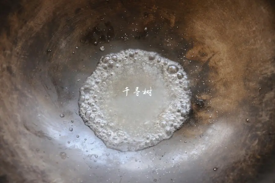 Pure dry goods technology sharing post: 6 morphological changes of white sugar in the process of frying sugar syrup, hanging cream, silk drawing, glass, tender juice, sugar color step 0