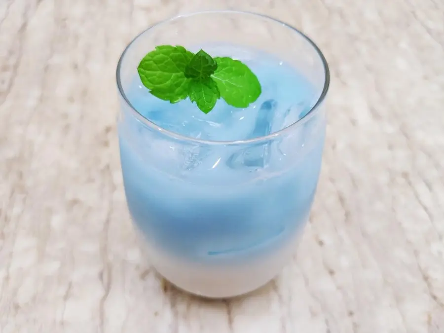 Castle in the Sky ~ Butterfly Pea Flower Milk step 0