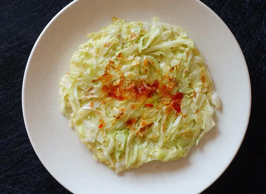 Cabbage quiche for a small fresh breakfast step 0