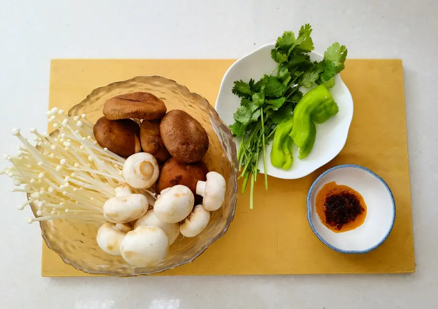 XO Sauce Mixed Mushrooms - Simple, small and fresh step 0