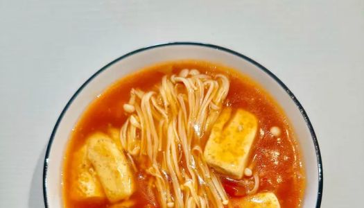 (Vegan) tomato  enoki mushroom tofu soup