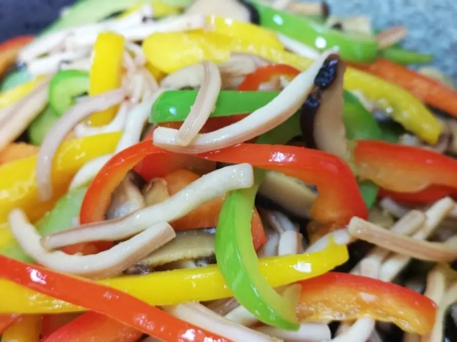 Colorful fresh squid - a small and fresh way to eat squid step 0