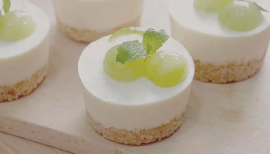 Green grape cheesecake|Small fresh and high-value dessert