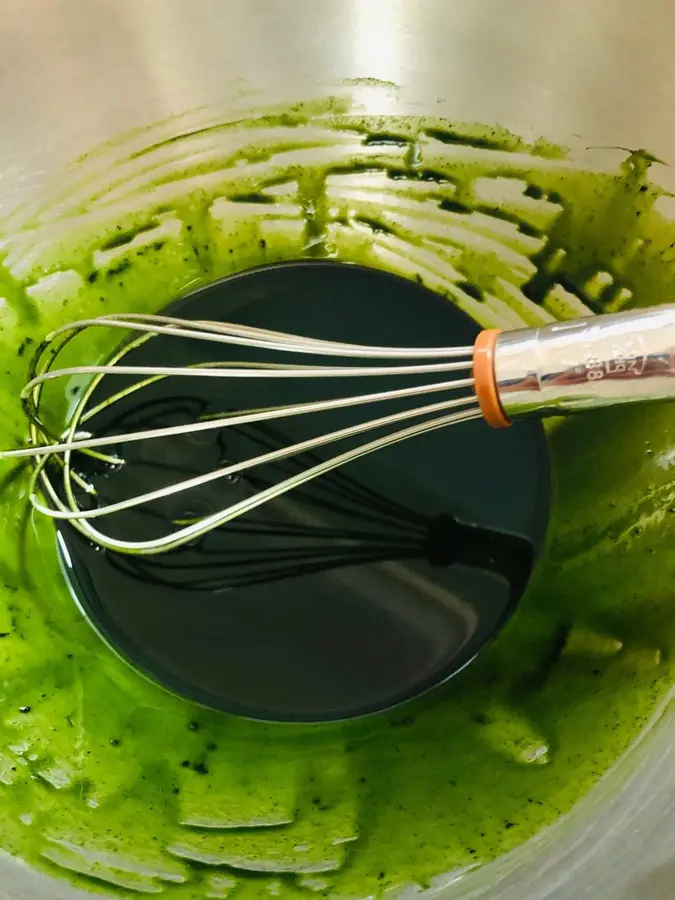  Small fresh  matcha cake rolls step 0