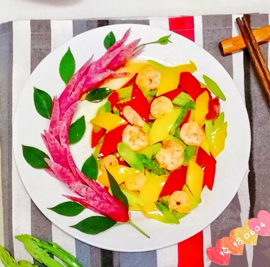 Super simple carrot flower plate ornament step 0