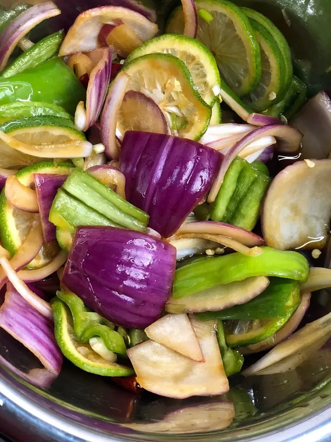 Small fresh Thai sweet and spicy prawns step 0