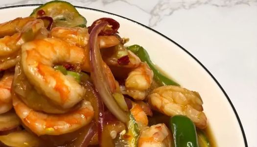 Small fresh Thai sweet and spicy prawns