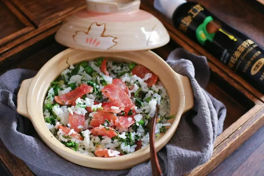 A little freshness in summer, claypot rice with cured cabbage~ step 0