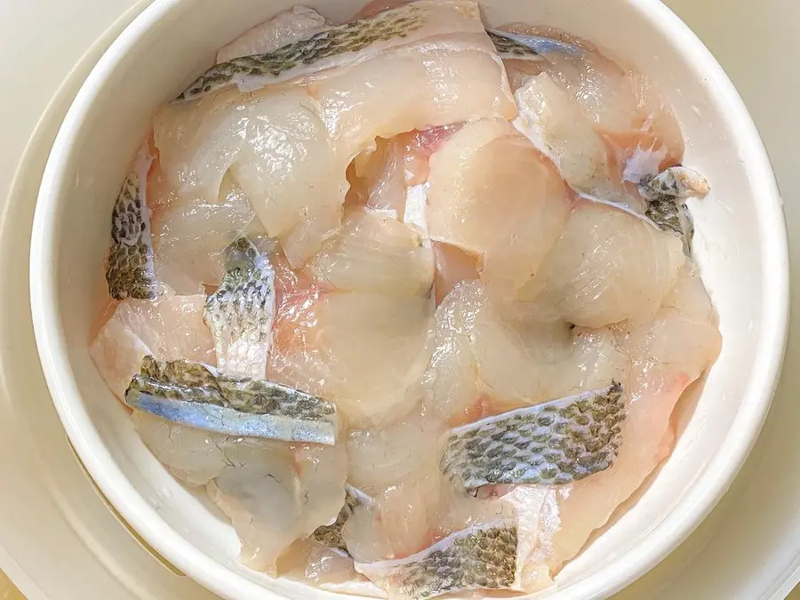 Steamed sea bass fillet step 0