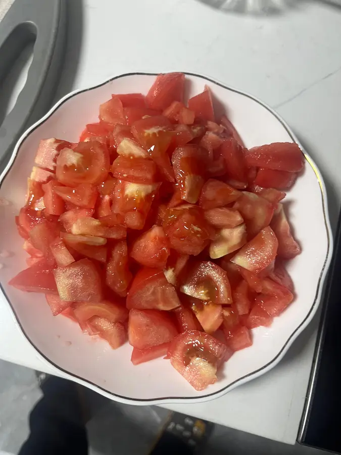 I can eat three bowls of rice with this stewed beef brisket with tomatoes! step 0