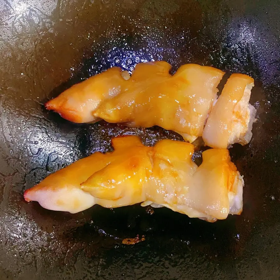 Air fryer roasted pig's trotters step 0