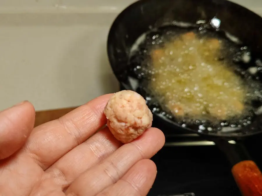 Chinese New Year's Eve Rice Hometown Fried Pork  Meatballs Fried Meatballs step 0