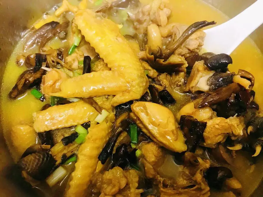 Northeast banquet dish ~ chicken stewed mushrooms step 0