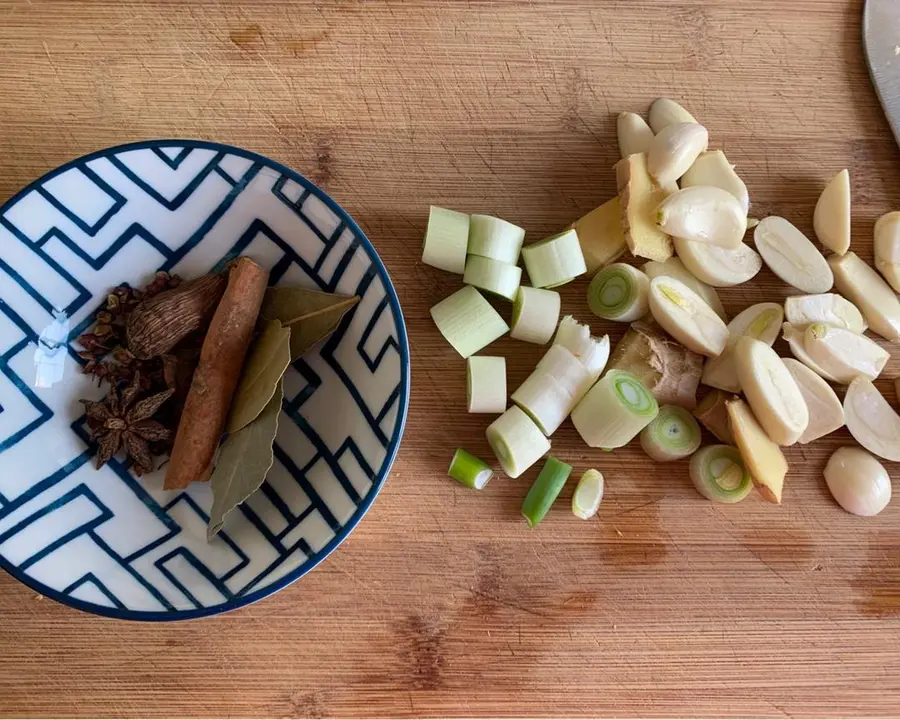 The easiest braised beef to eat, the beef brisket and beef ribs are all fragrant, so delicious! step 0