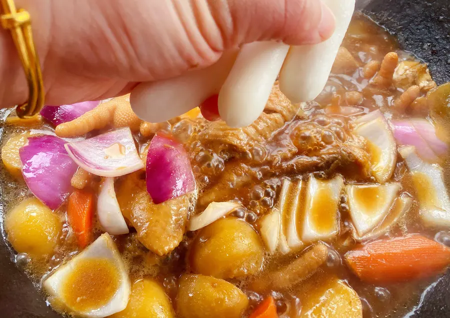 Homemade chicken feet claypot step 0