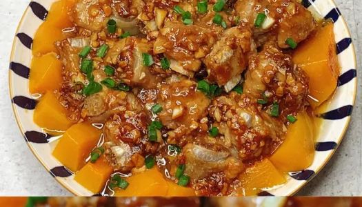 Tender and delicious! Pumpkin garlic steamed pork ribs that are so delicious that you lick your fingers