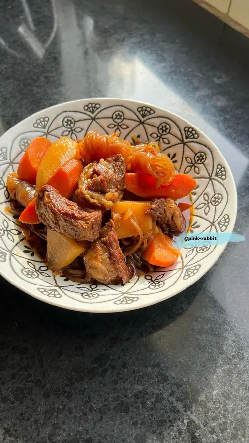 Homemade Braised Beef Brisket and Potatoes by Pink-Rabbit step 0