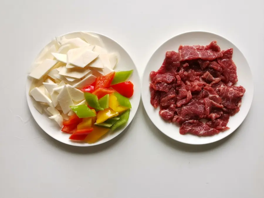 Stir-fried beef with white sauce step 0