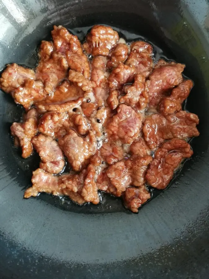 Stir-fried beef with white sauce step 0