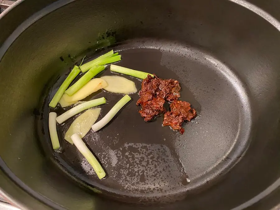 Braised lamb is just made up in autumn step 0