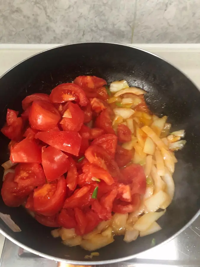 Beef brisket stew with tomato (electric pressure cooker version) step 0