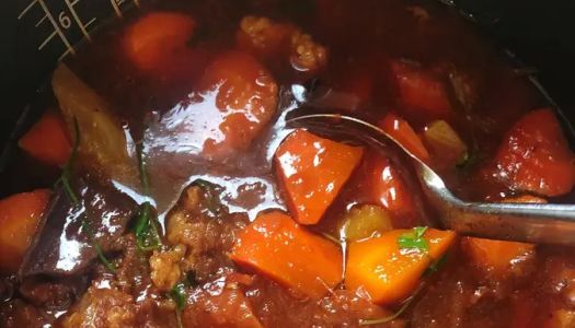 Beef brisket stew with tomato (electric pressure cooker version)