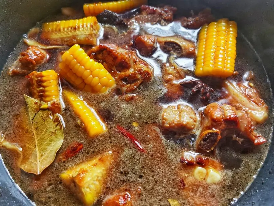 Home-cooked food|Roasted pork ribs with corn step 0