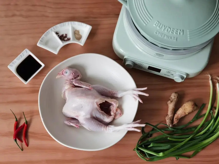 Cast iron pot waterless scallion oil chicken|Tear it by hand to eat it heartily step 0