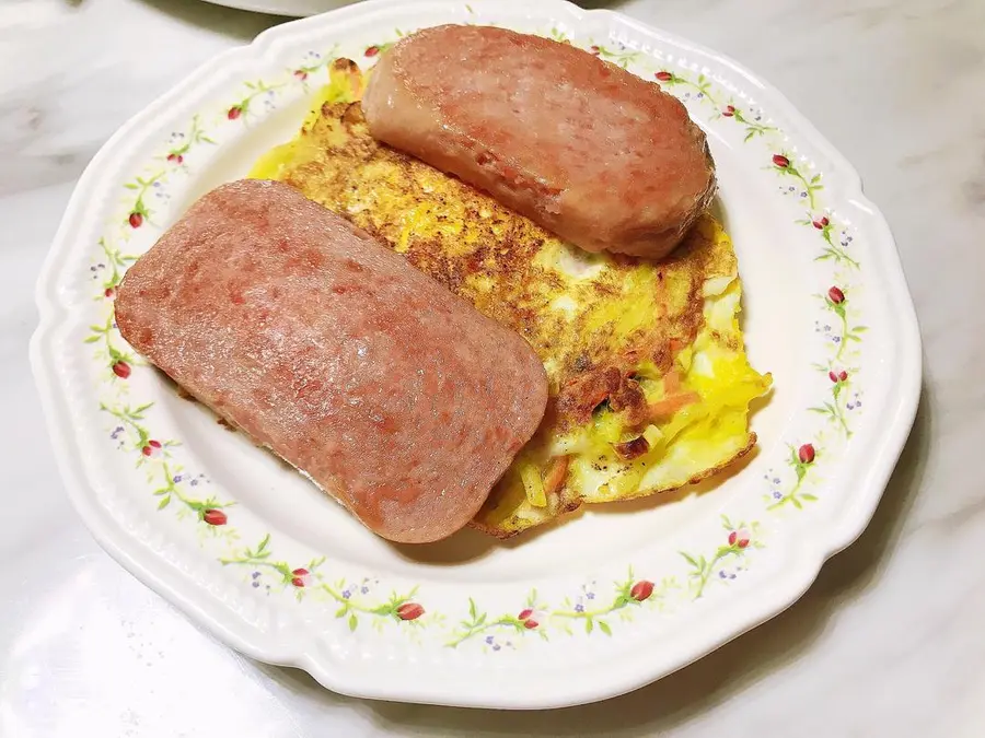 Breakfast cakes (shredded hash browns, shredded potato egg cakes) step 0