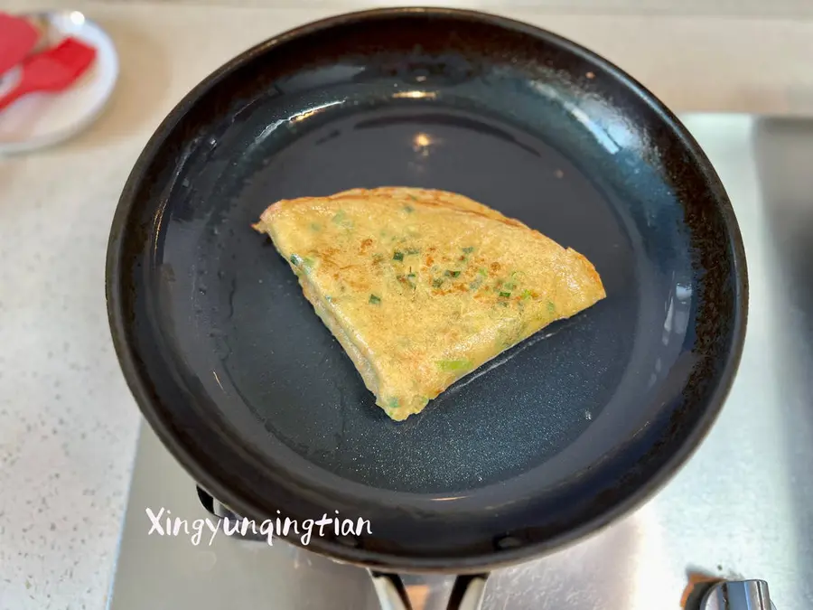 Whole wheat green onion egg cake (whole wheat pancake) step 0