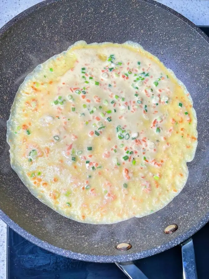 Non-sticky, non-kneading, omelet that can be made in 5 minutes step 0