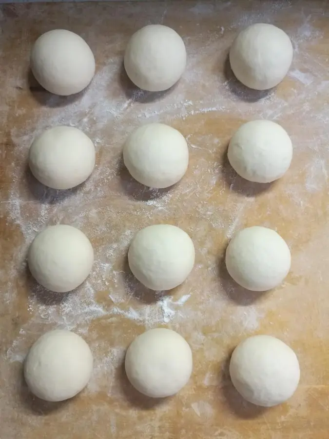 Teach you how to steam steamed buns step 0