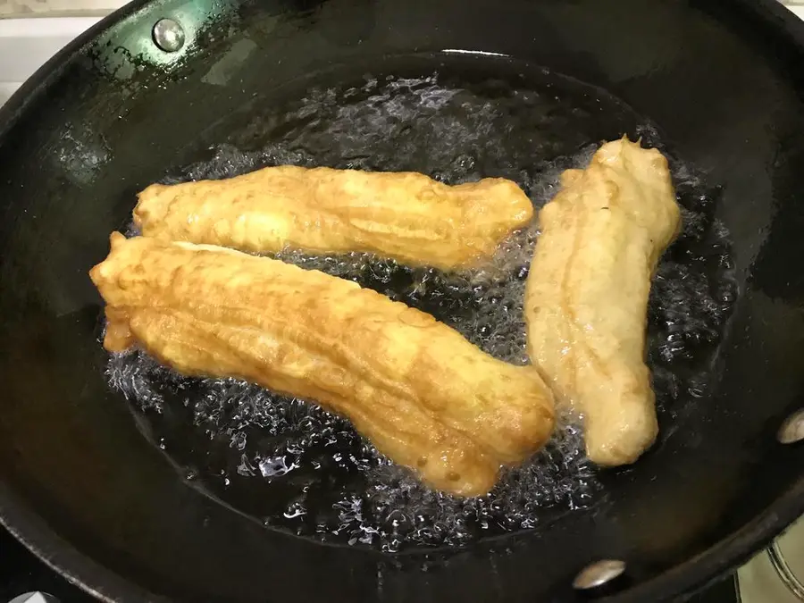 Fried fritters - Chinese breakfast step 0