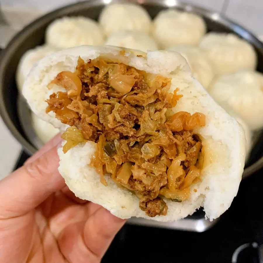 â™¨ï¸ Sauerkraut pork buns that you can open a shop on! step 0