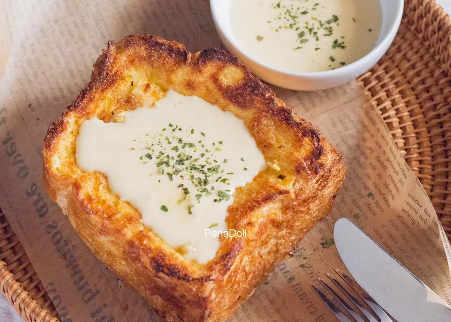 How to take it! Let me have a garlic cheese toast breakfast for 7 days in a row! step 0