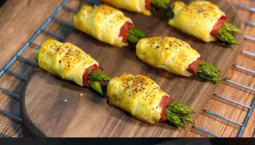 The delicious asparagus bacon rolls that can't be stopped