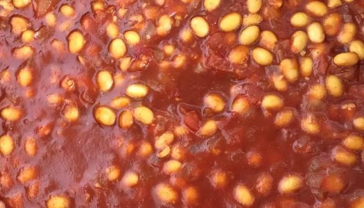 Baked beans with tomato sauce (English breakfast soybeans/kidney beans)