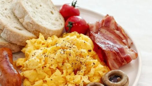 Super fluffy Scrambled Eggs