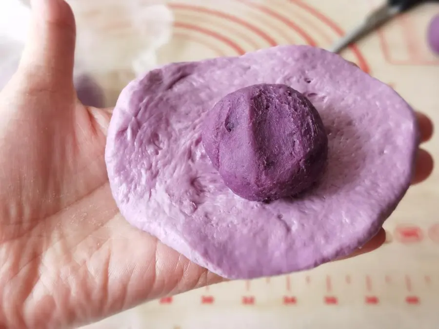 Lilac  purple sweet potato soft bread step 0