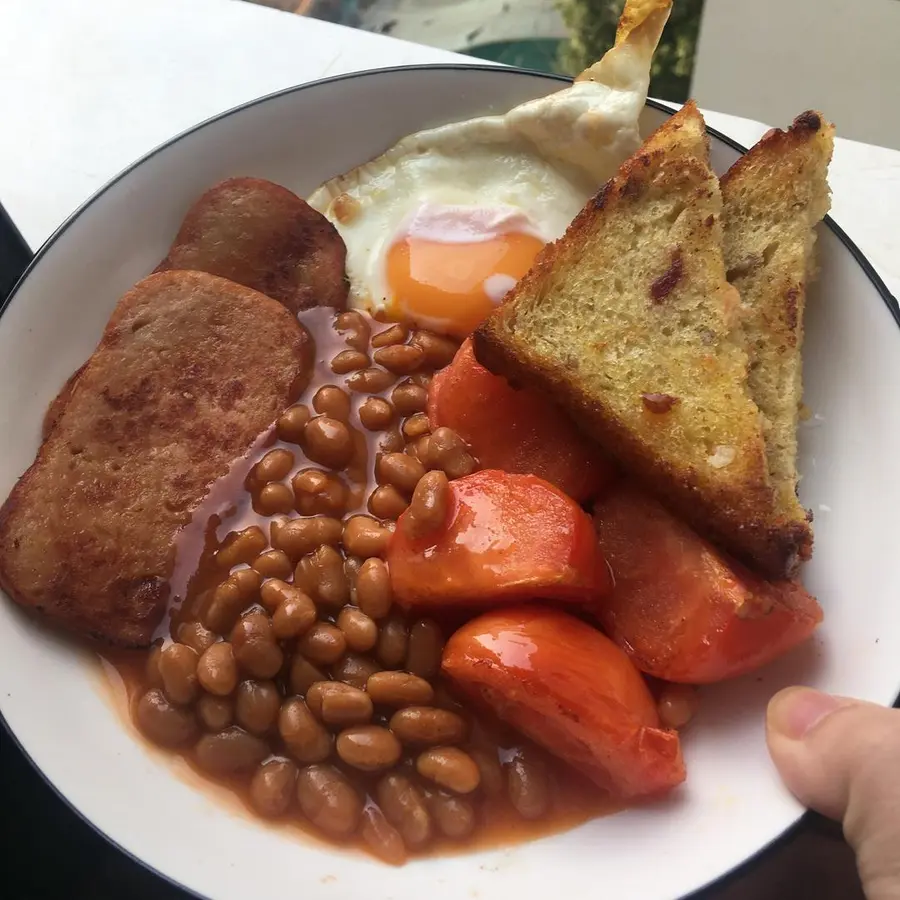 Super fast hand English breakfast for a week step 0