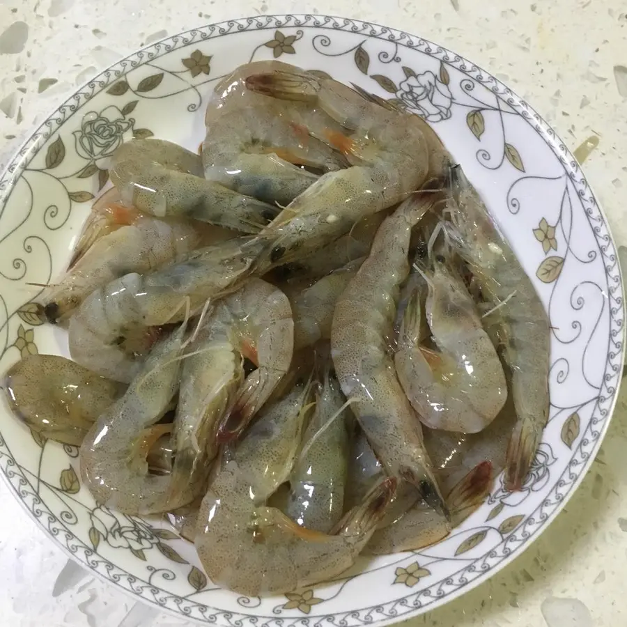 Zhanjiang famous snack ~ fried shrimp cake step 0