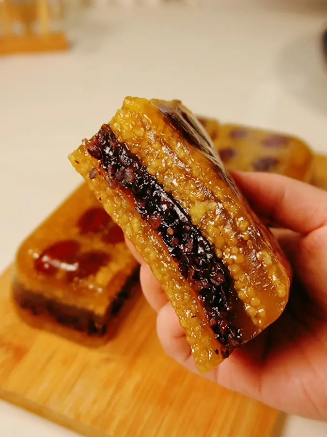 If you like to eat cut cakes, you will definitely like this millet purple rice and red date cake/multigrain cake step 0