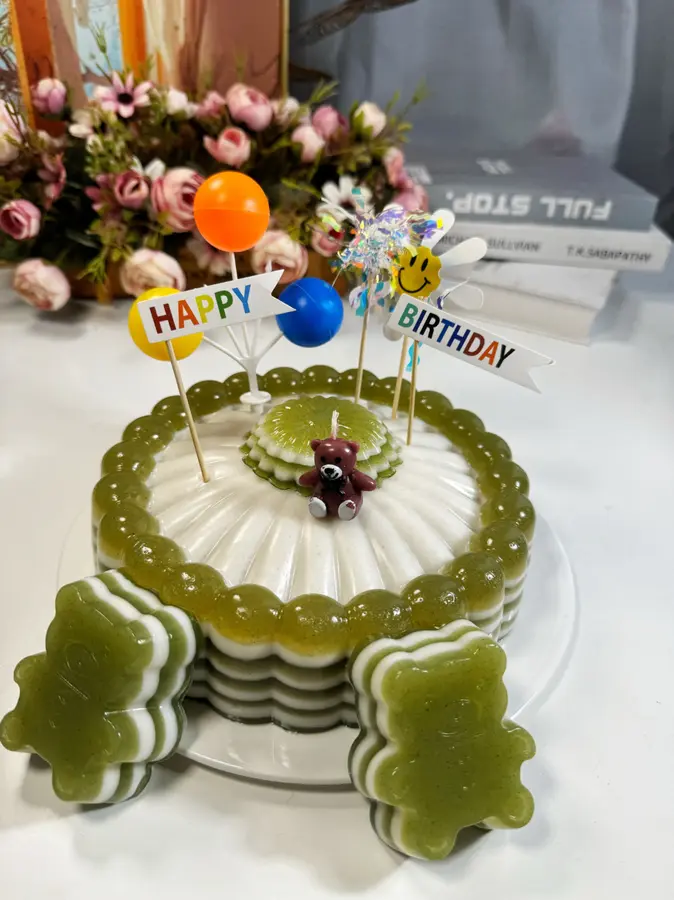 A cake that is more suitable for the physique of Guangdong babies, colorful coconut water mille-feuille cake