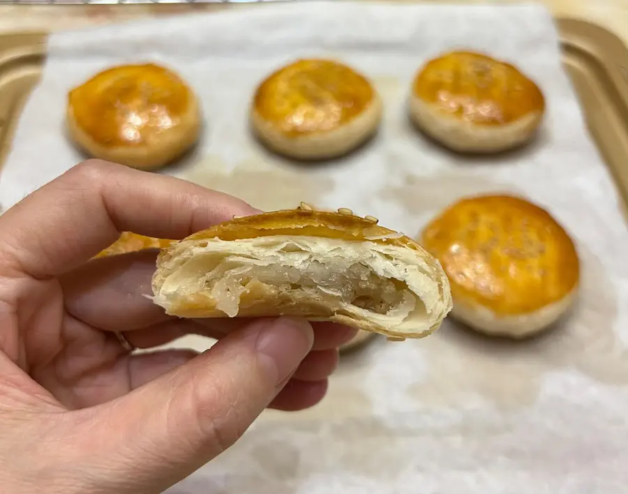 Traditional Wife Cake (Glutinous Rice Filling) step 0